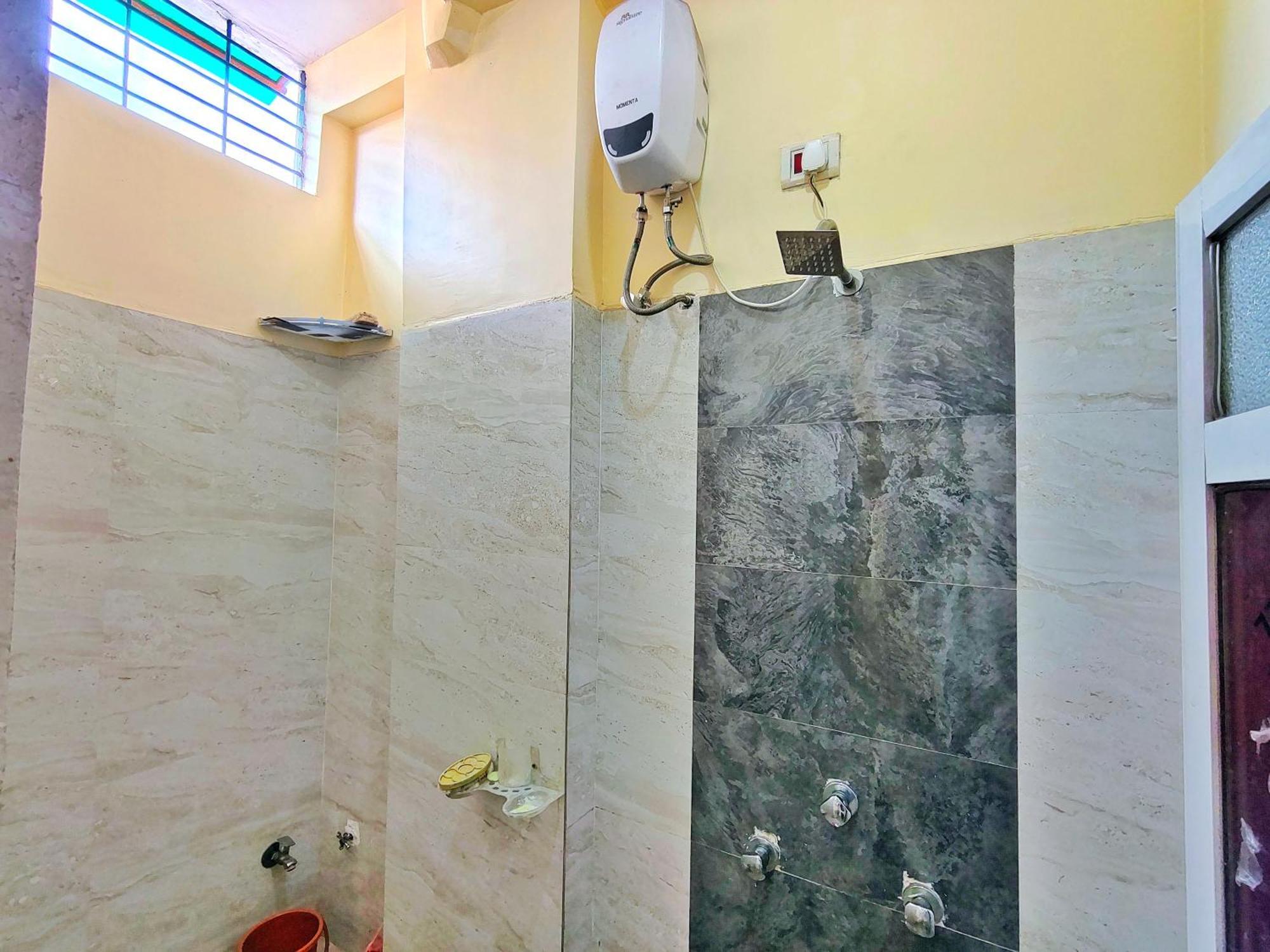 Anand Yatri Grah - Home Stay, Ujjain Exterior photo